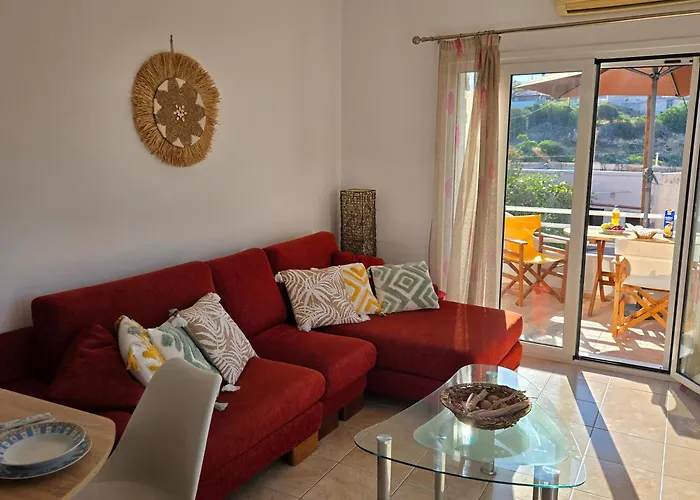 Nora Apartment In Almyrida